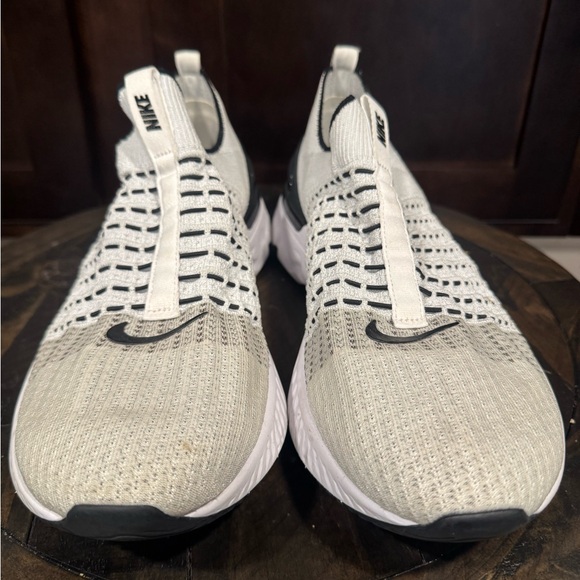 Nike React Phantom Run Flyknit 2 - Picture 4 of 5